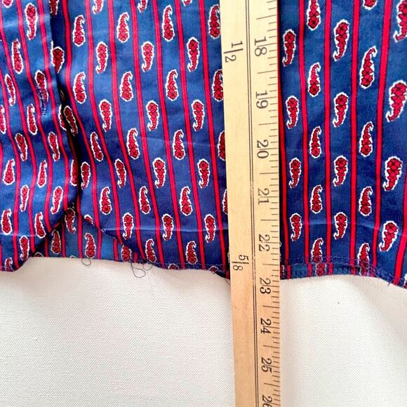 Vintage Paisley Blouse Puffy Sleeves Navy Red Silky Button Up Size Small - Picture 10 of 11